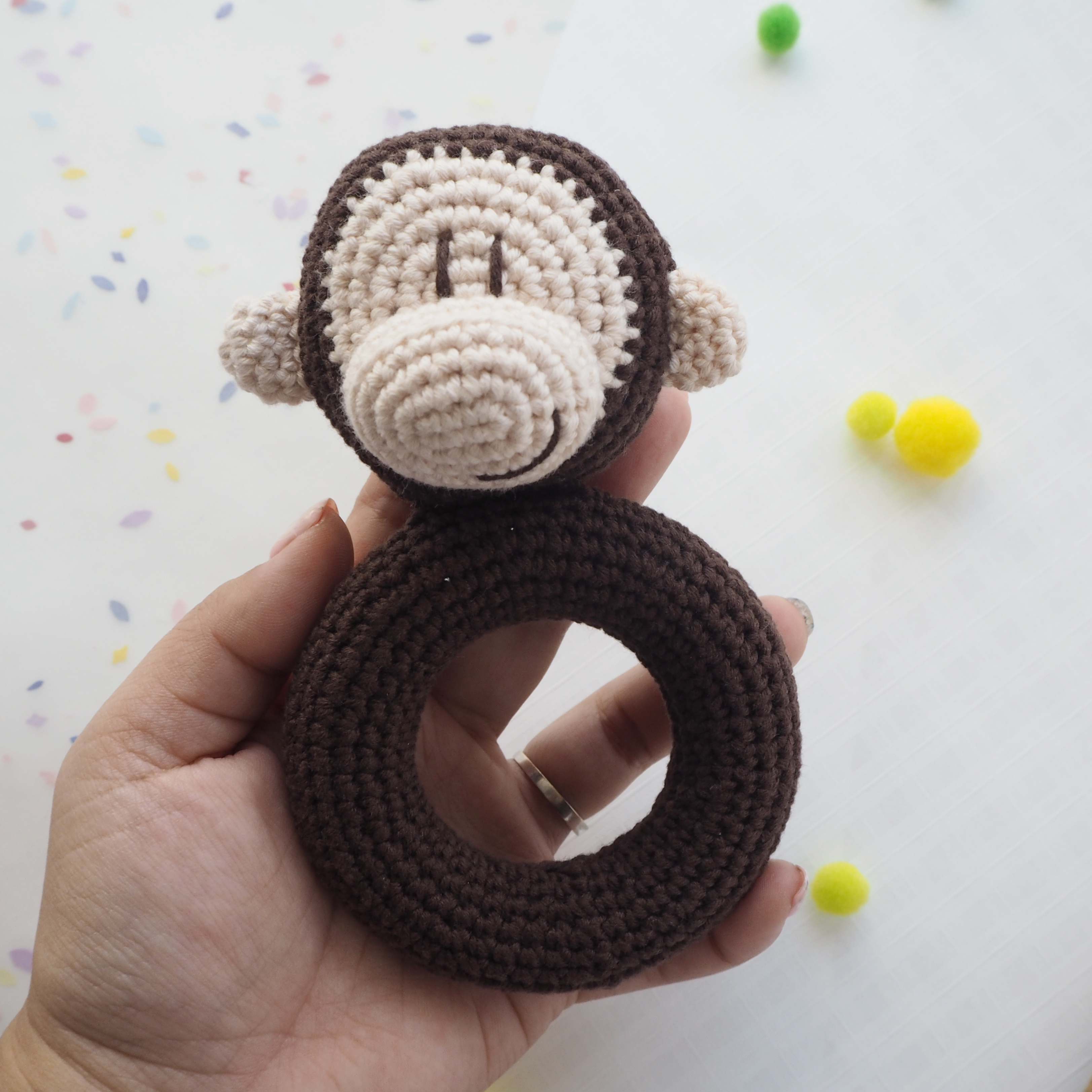 頑皮馬騮 手搖鈴玩具 **因線材停產，暫時停售，待重新設計**