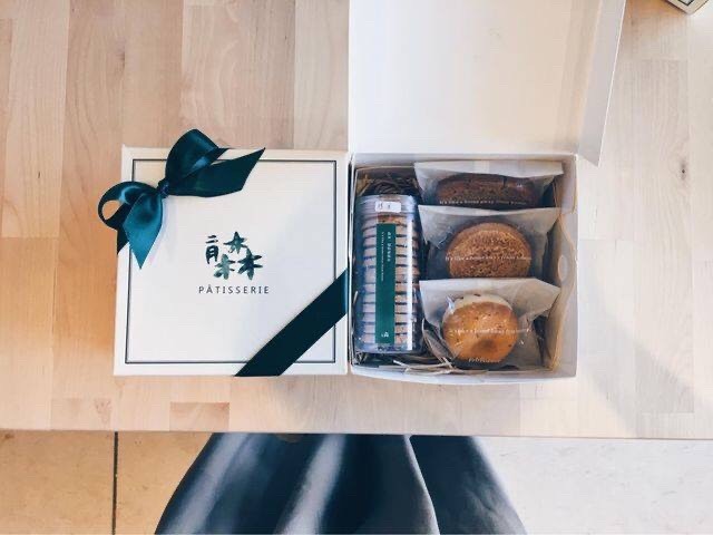 喜餅禮盒，伴手禮盒，彌月禮盒, 手工餅乾，生乳捲，鐵盒餅乾
