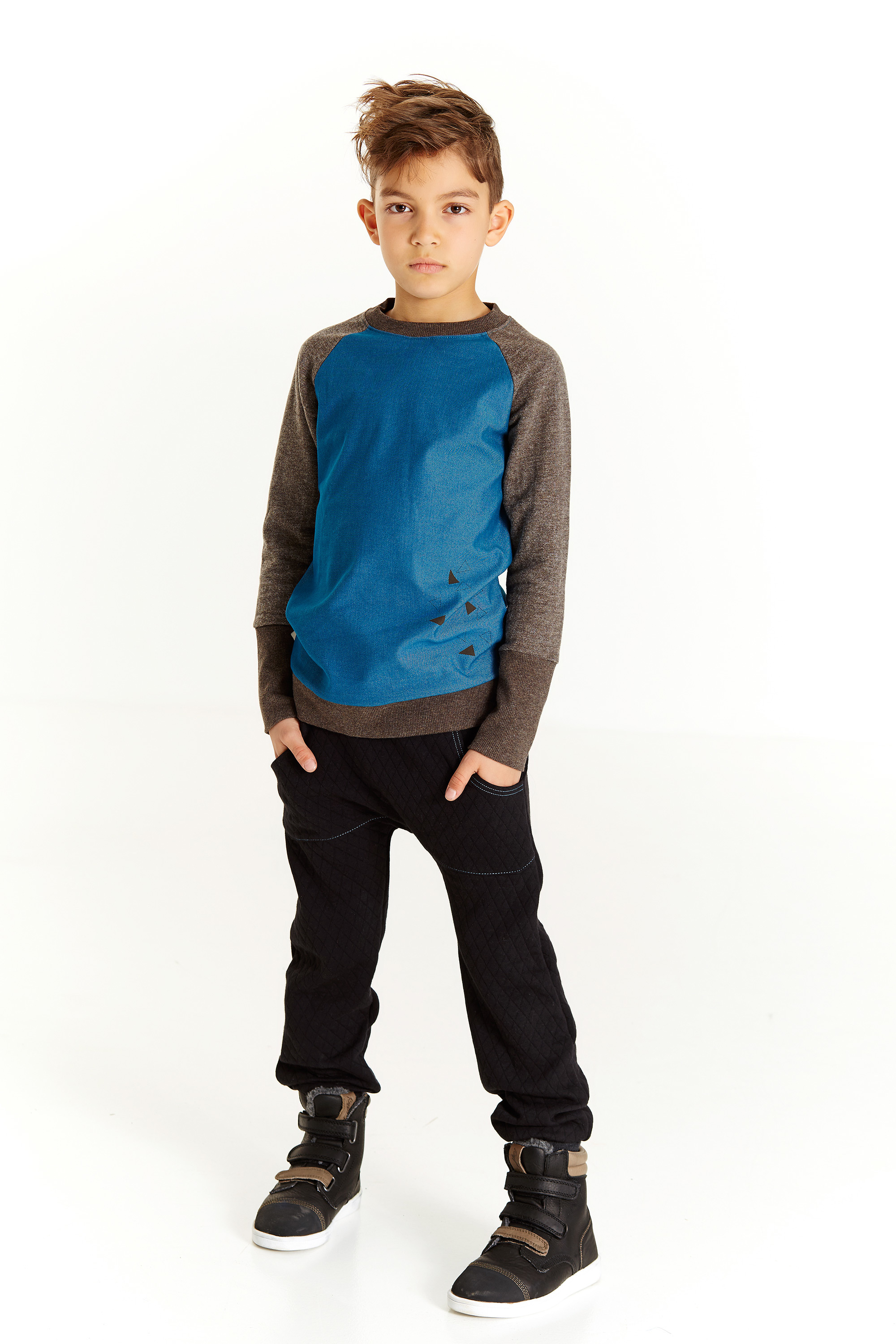 〖 Albababy 〗海藍咖啡拼袖上衣