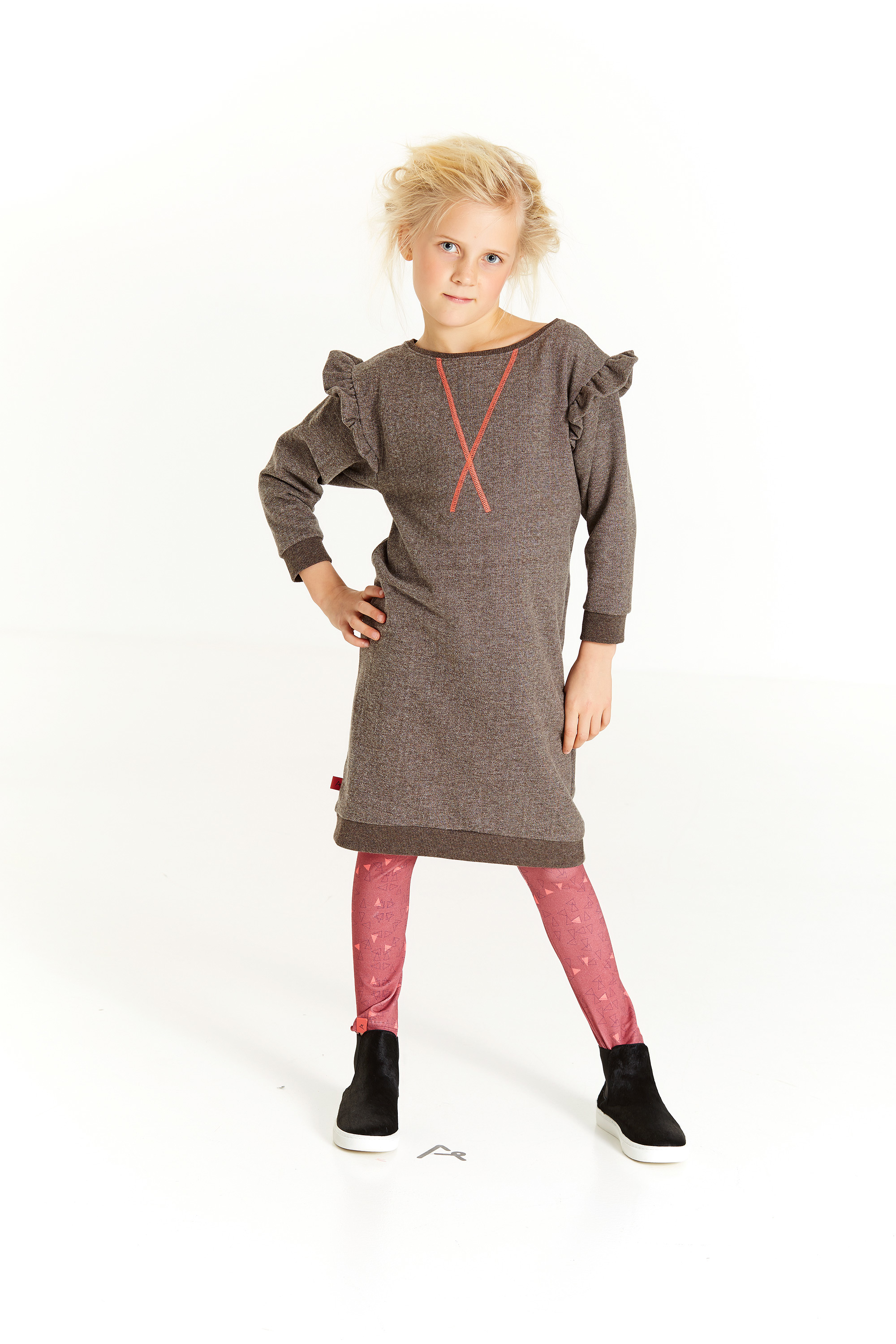 〖 Albababy 〗咖啡荷葉肩刷毛洋裝