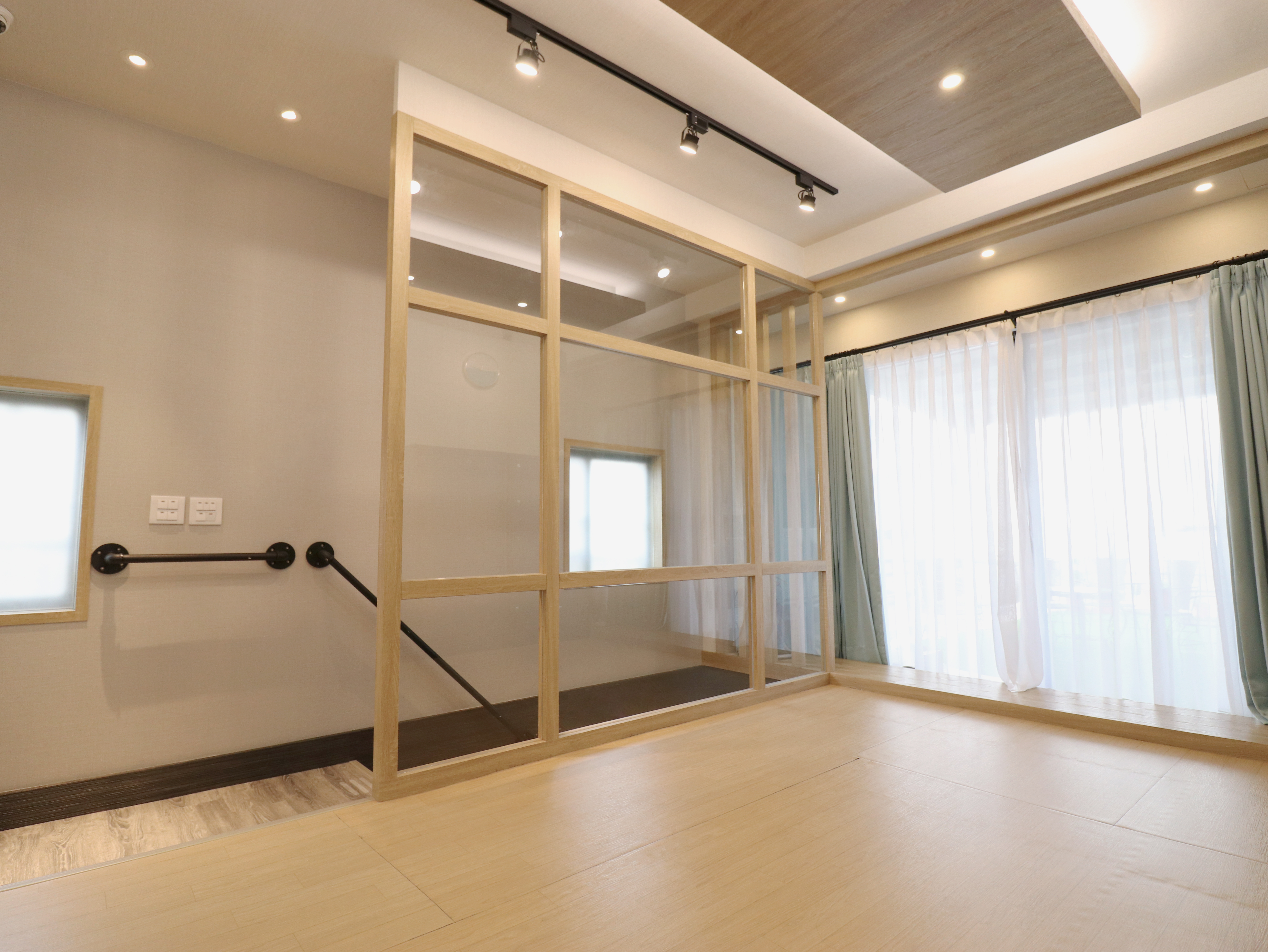 中壢區瑜珈教室推薦,中壢瑜珈,內壢瑜珈,青埔瑜珈,平鎮瑜珈,瑜珈墊,瑜珈服,瑜珈褲