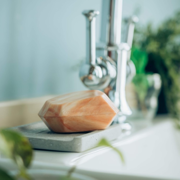 活力幻顏精華皂for her