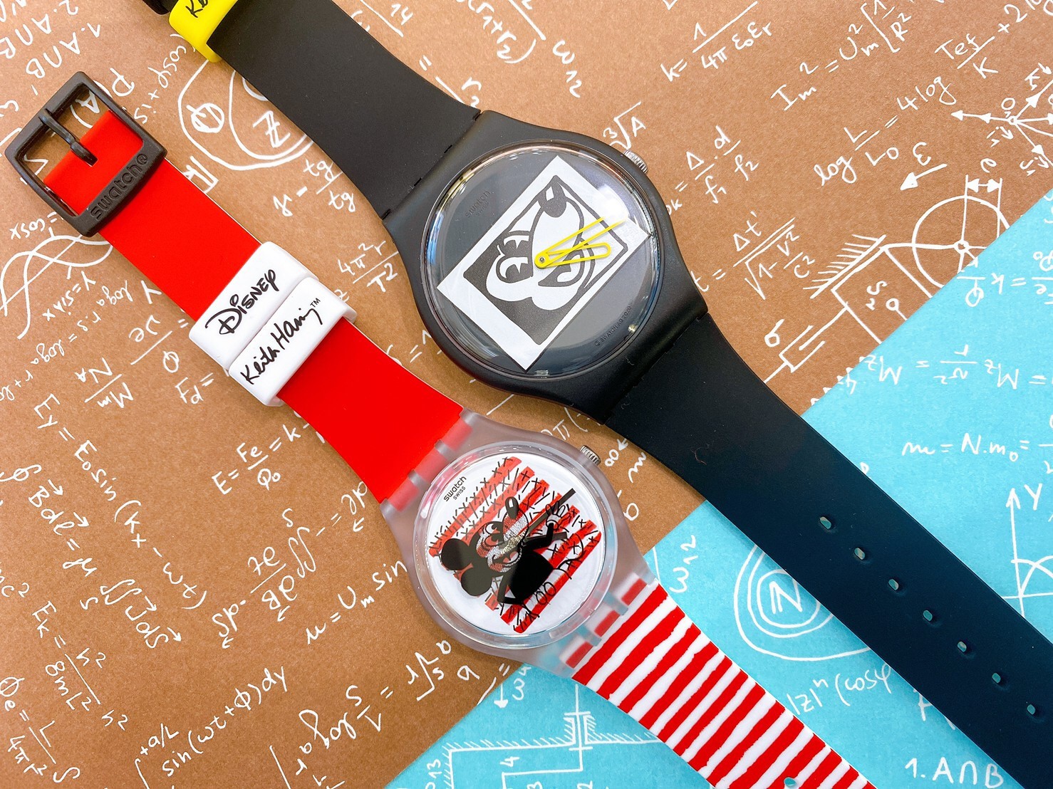 【Swatch】黑白米奇 GZ352 (34mm) / SUOZ337 (40mm) 現代鐘錶