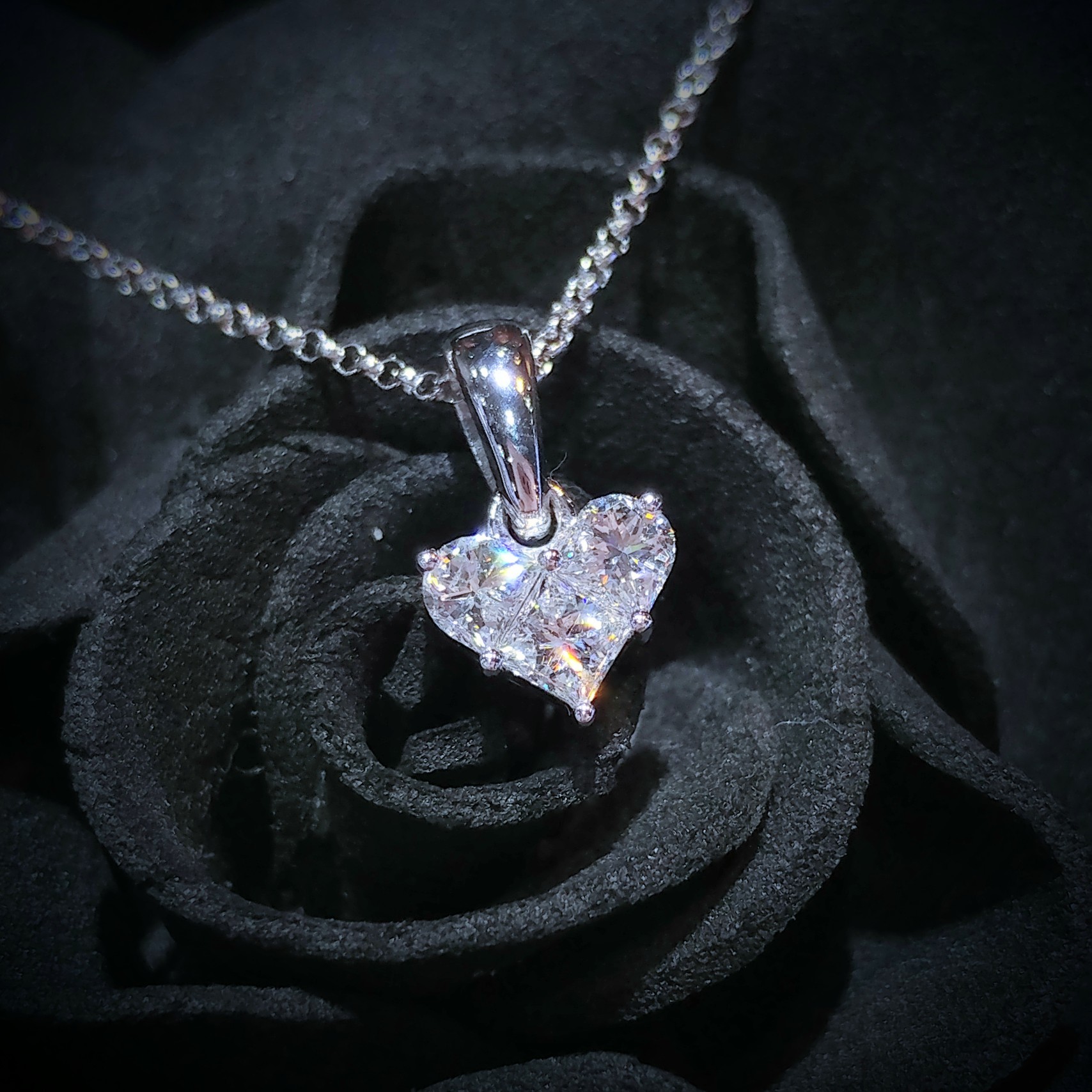 18K White Gold 0.48ct Diamond Pendant