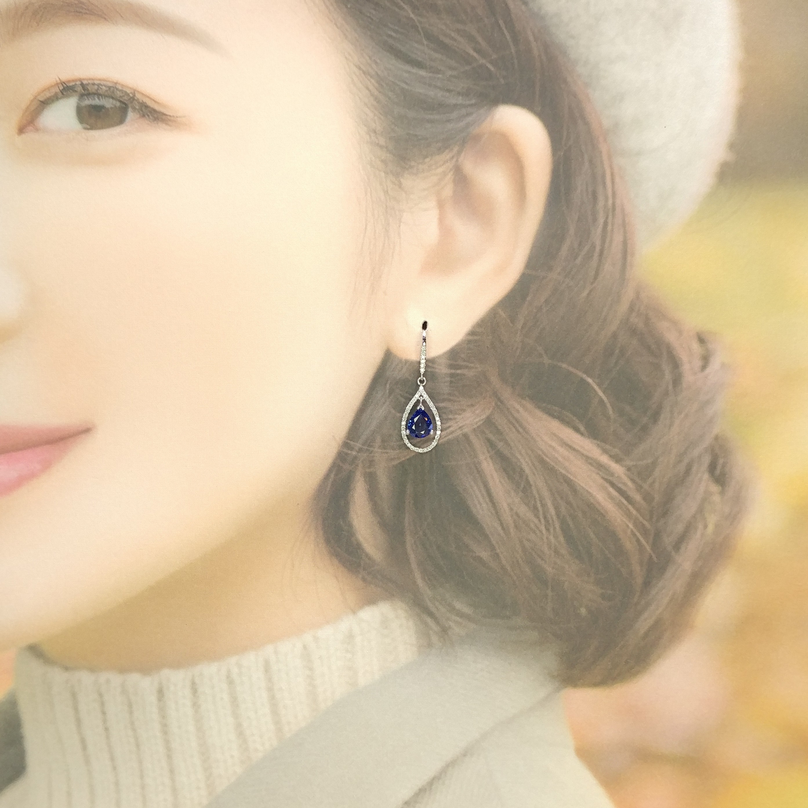 全新18K白金【主石1卡88份藍寶】配31份鑽石吊耳環