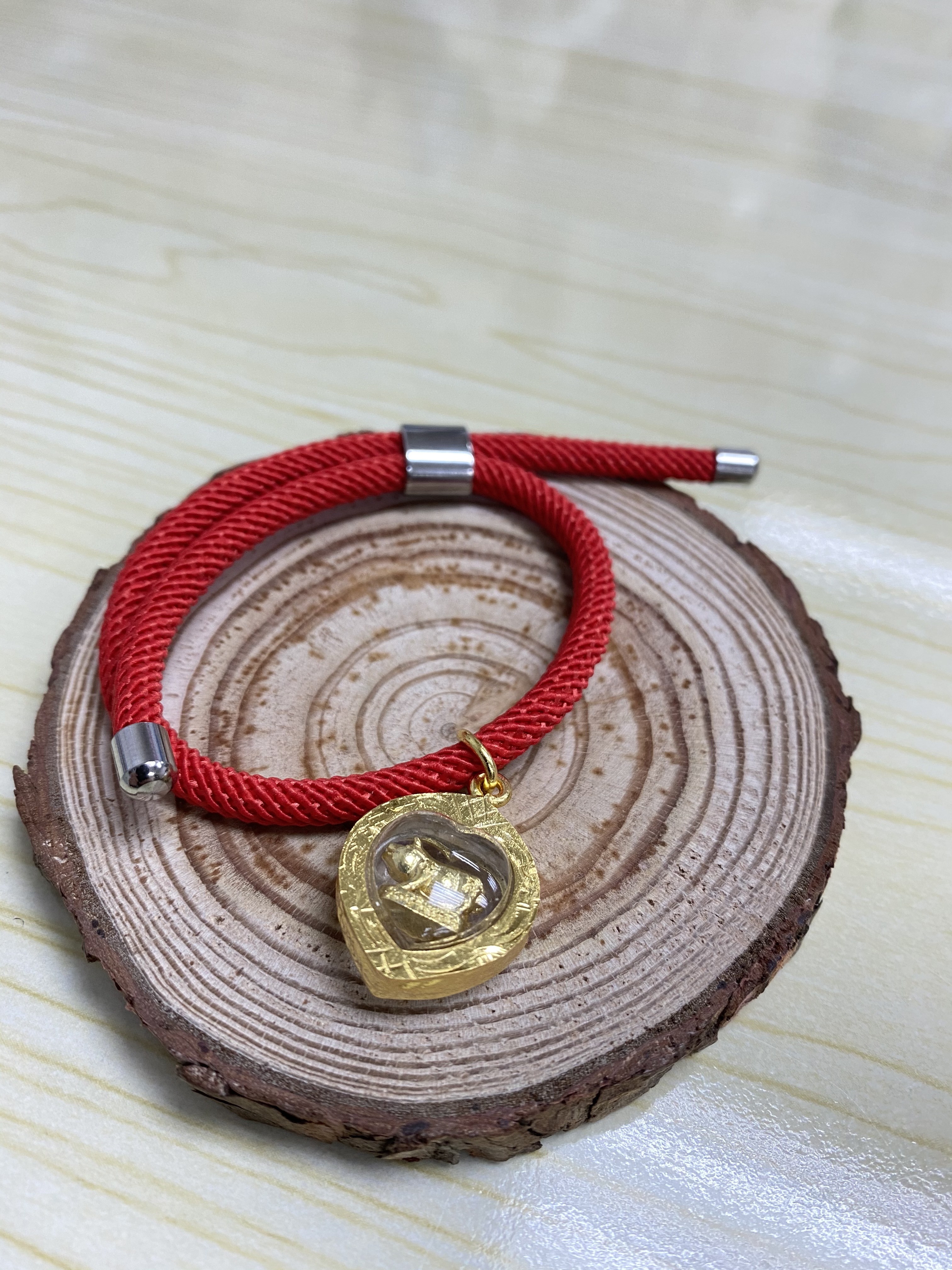 龍婆本廟加持2021 富貴金豬紅色手鍊