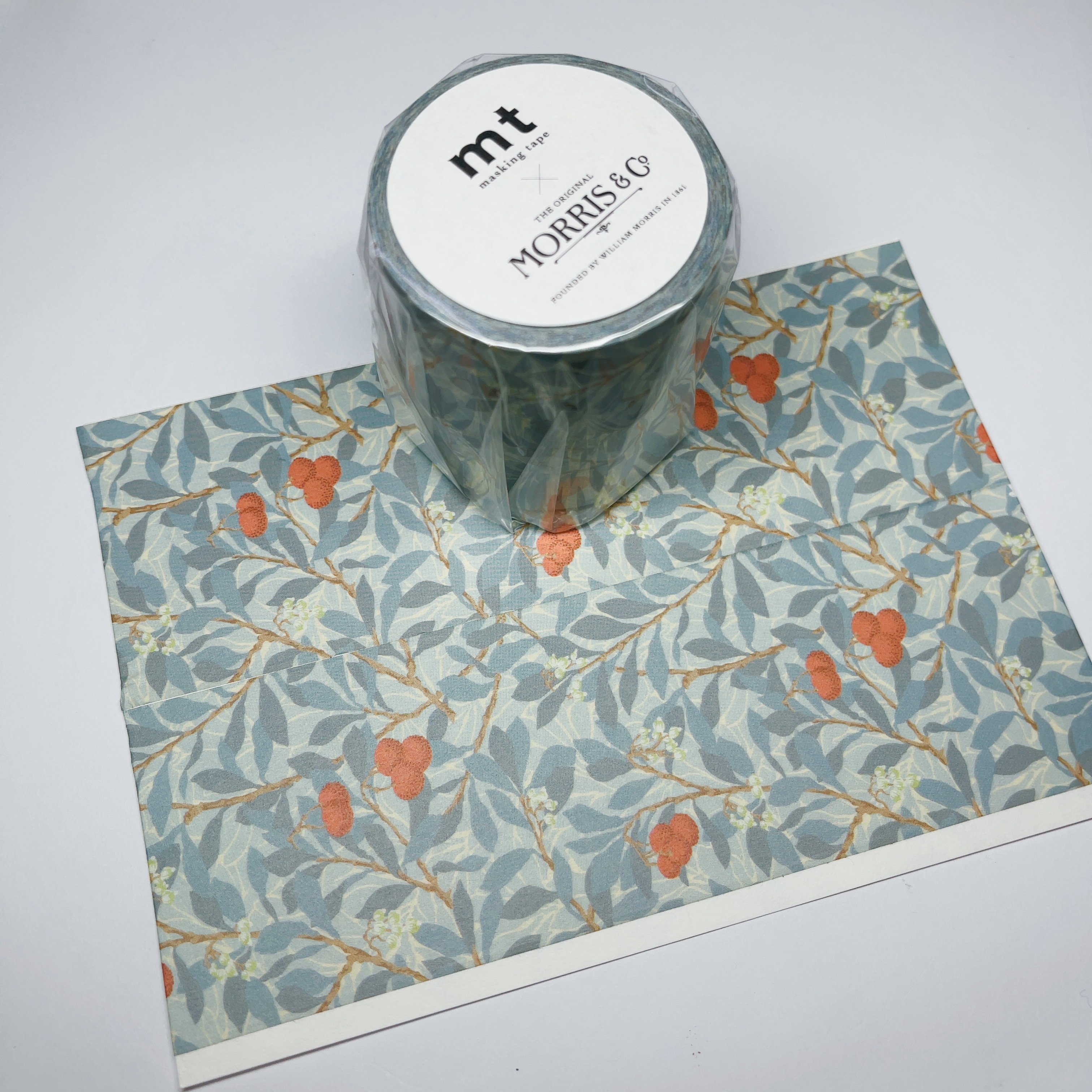 MT x William Morris  Arbutus