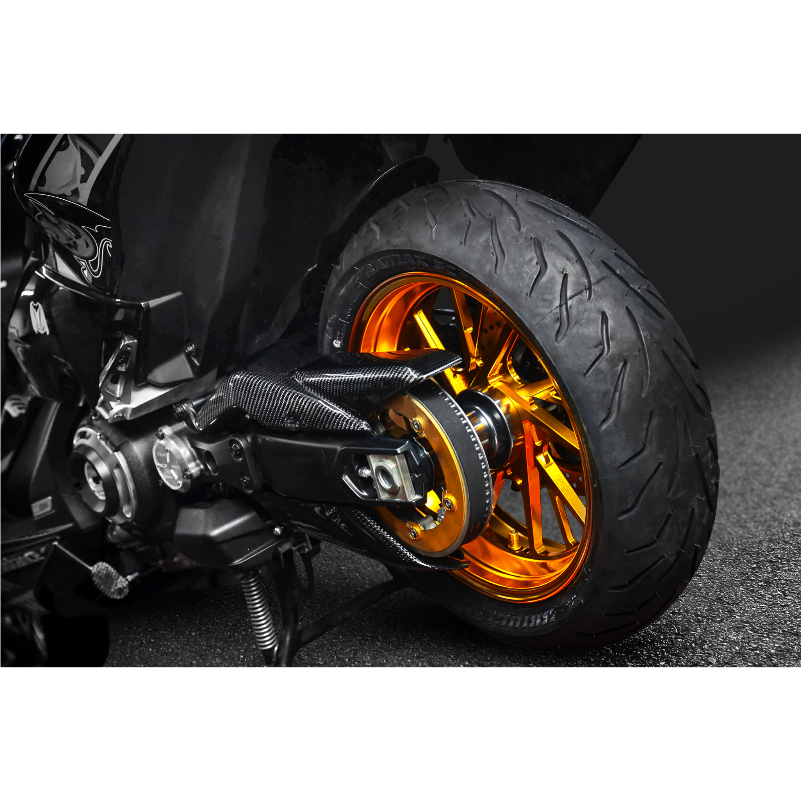 Carbon Fiber Rear Fender for Yamaha TMAX 530 560