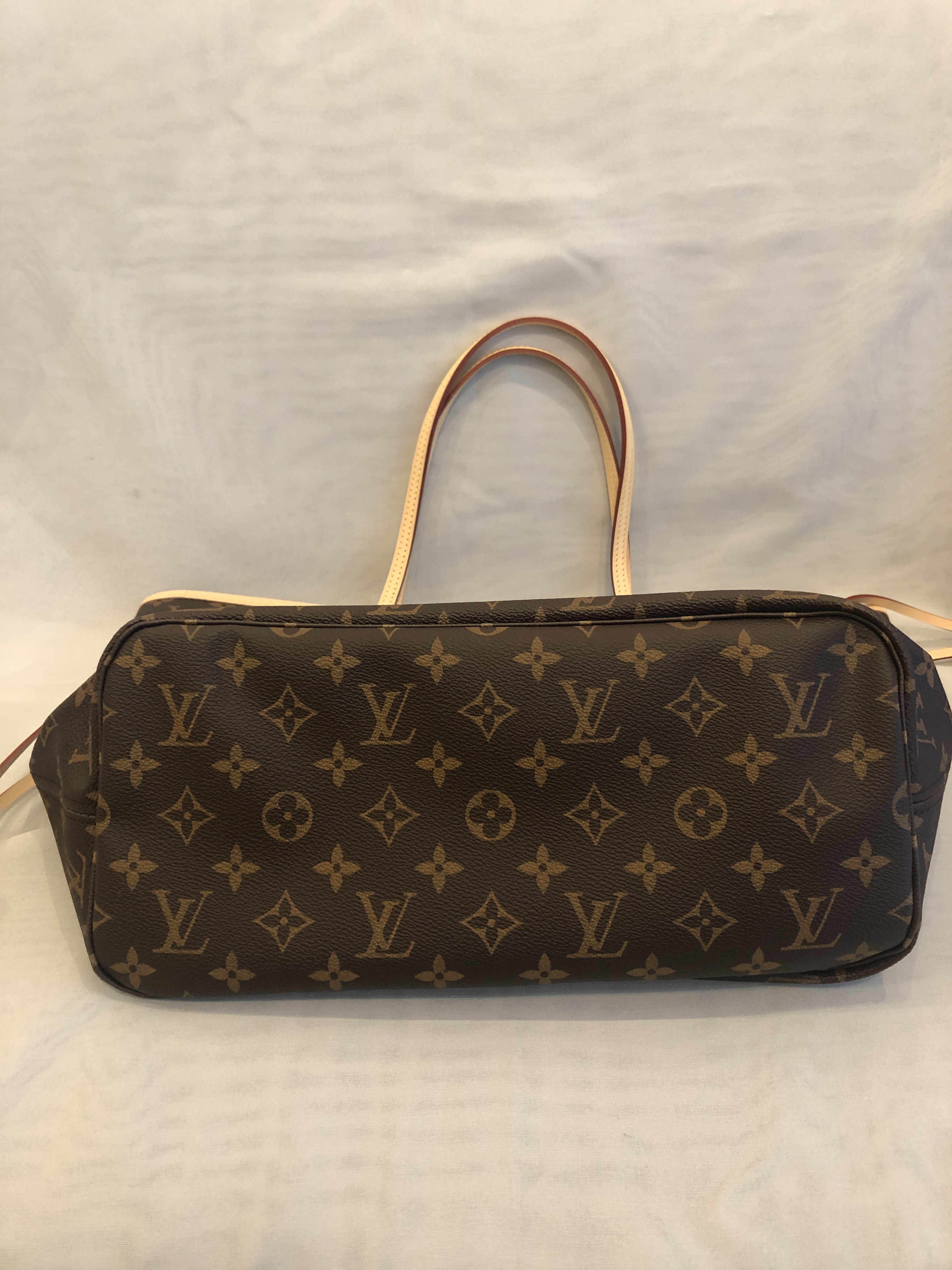 Lv neverfull mm price malaysia on sale