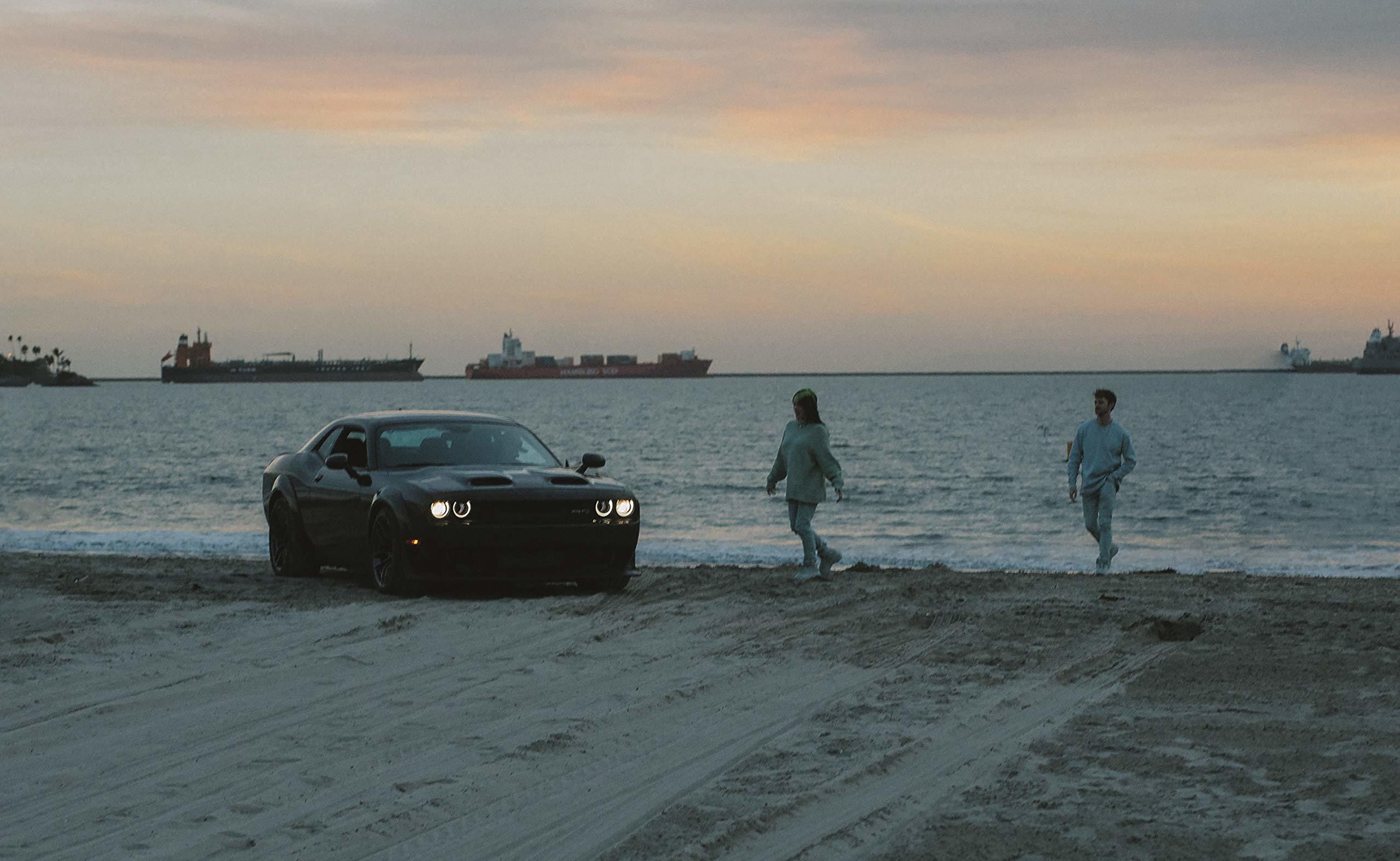 Billie Eilish 怪奇比莉 Billie Photo Book 照片寫真書