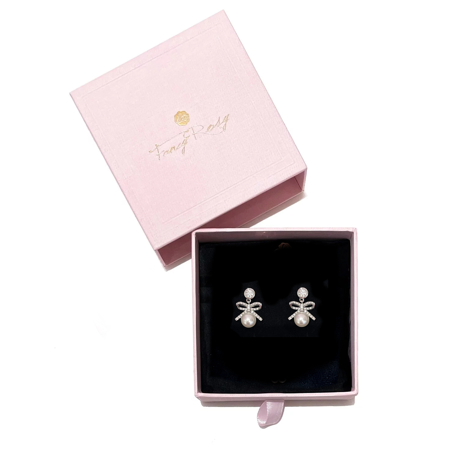 925 Sterling Silver Crystal Bow Pearl Earrings (Silver)