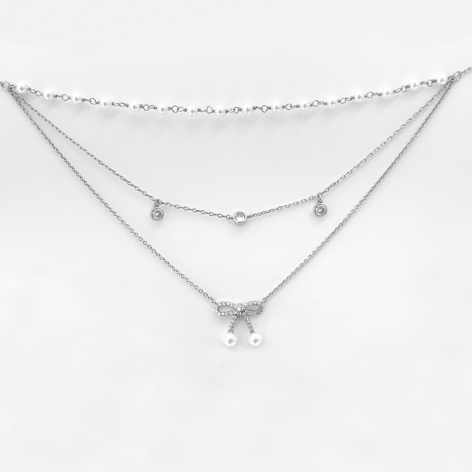 Layered Crystal Bow and Pearl Necklace (Silver)