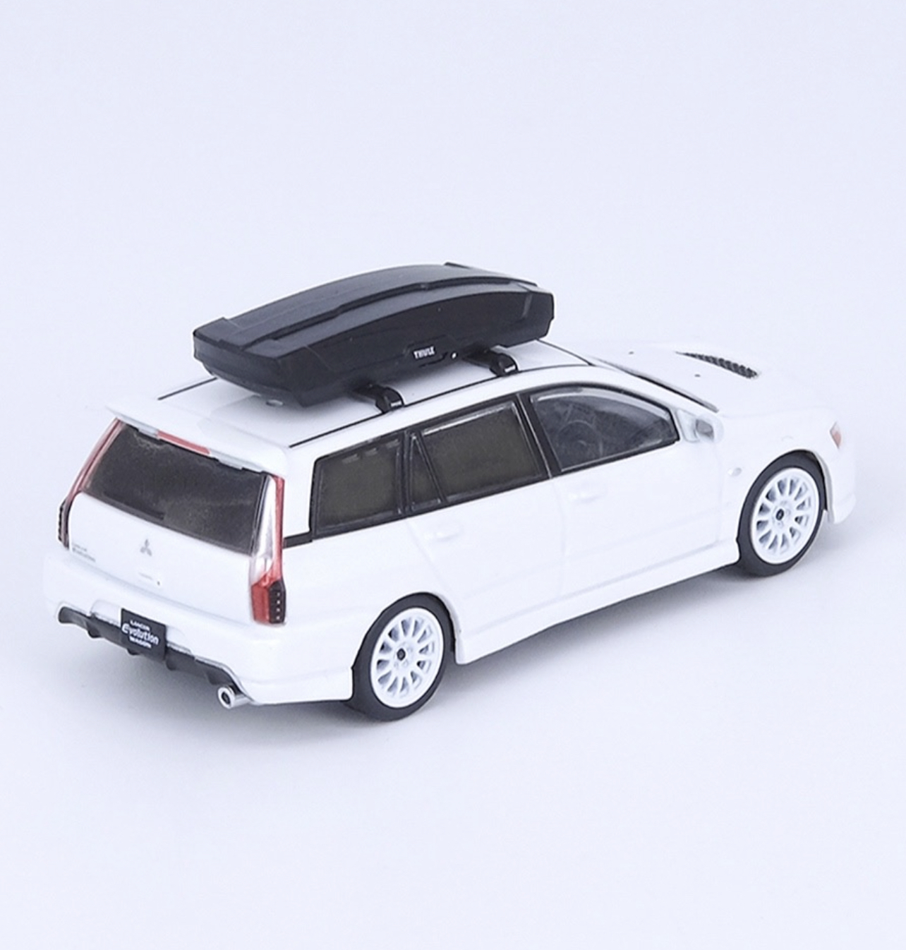 INNO64 1/64 MITSUBISHI LANCER EVOLUTION IX WAGON White Pearl With Roof Cargo Box and Extra Wheels
