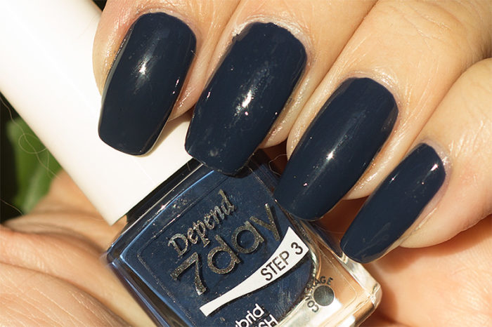 7day 仿GEL甲快乾甲油 7135 神秘藏藍色 (不透明)