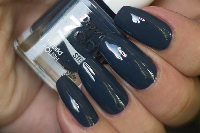 7day 仿GEL甲快乾甲油 7137 深灰藏藍色 (不透明)