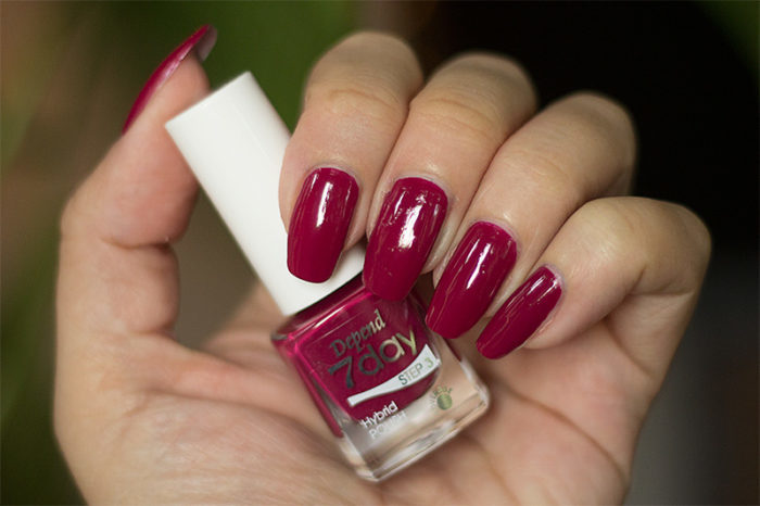 7day 仿GEL甲快乾甲油 7140 莓果玫紅色 (不透明)