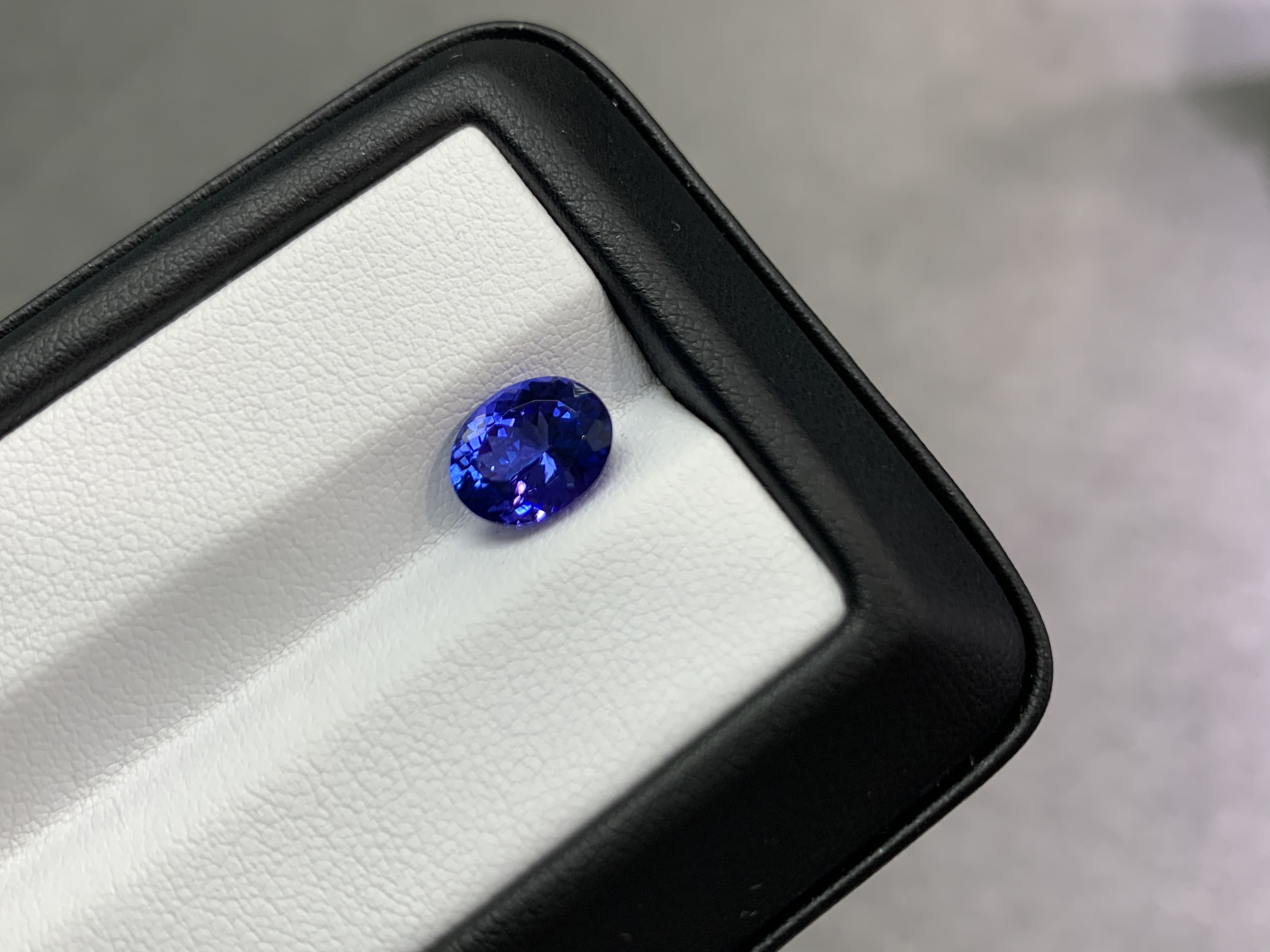 2.97ct 橢圓形坦桑石