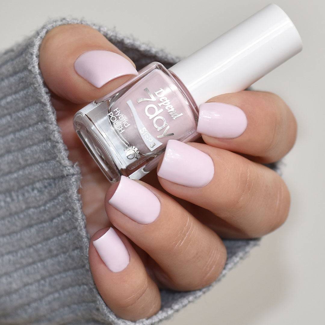 7day 仿GEL甲快乾甲油 7150 淡雅粉白色 (半透明)