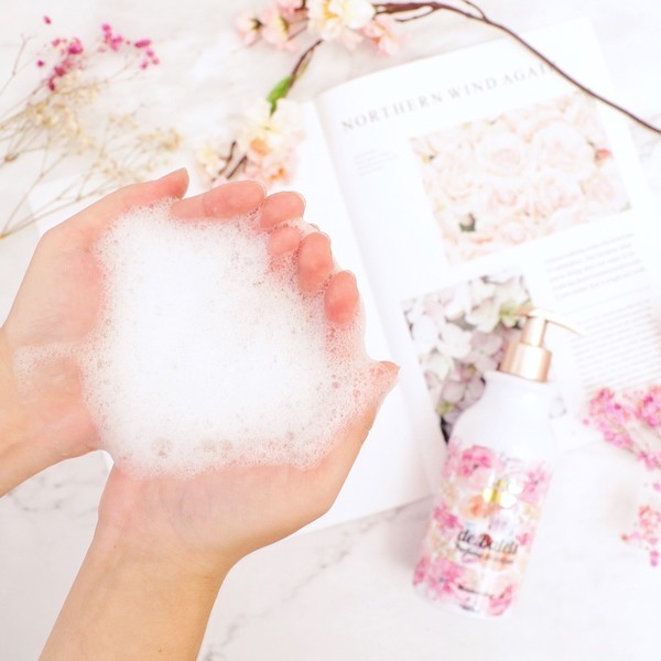 deBalets小巴黎 - SPA級香水保濕洗髮精(小粉) 450ml（莓果花香）