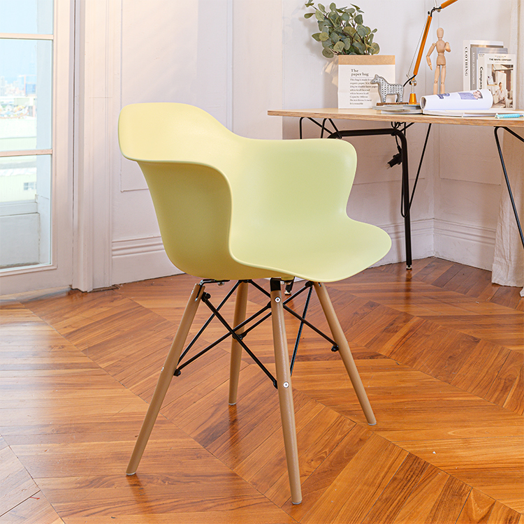 Penguin企鵝經典椅