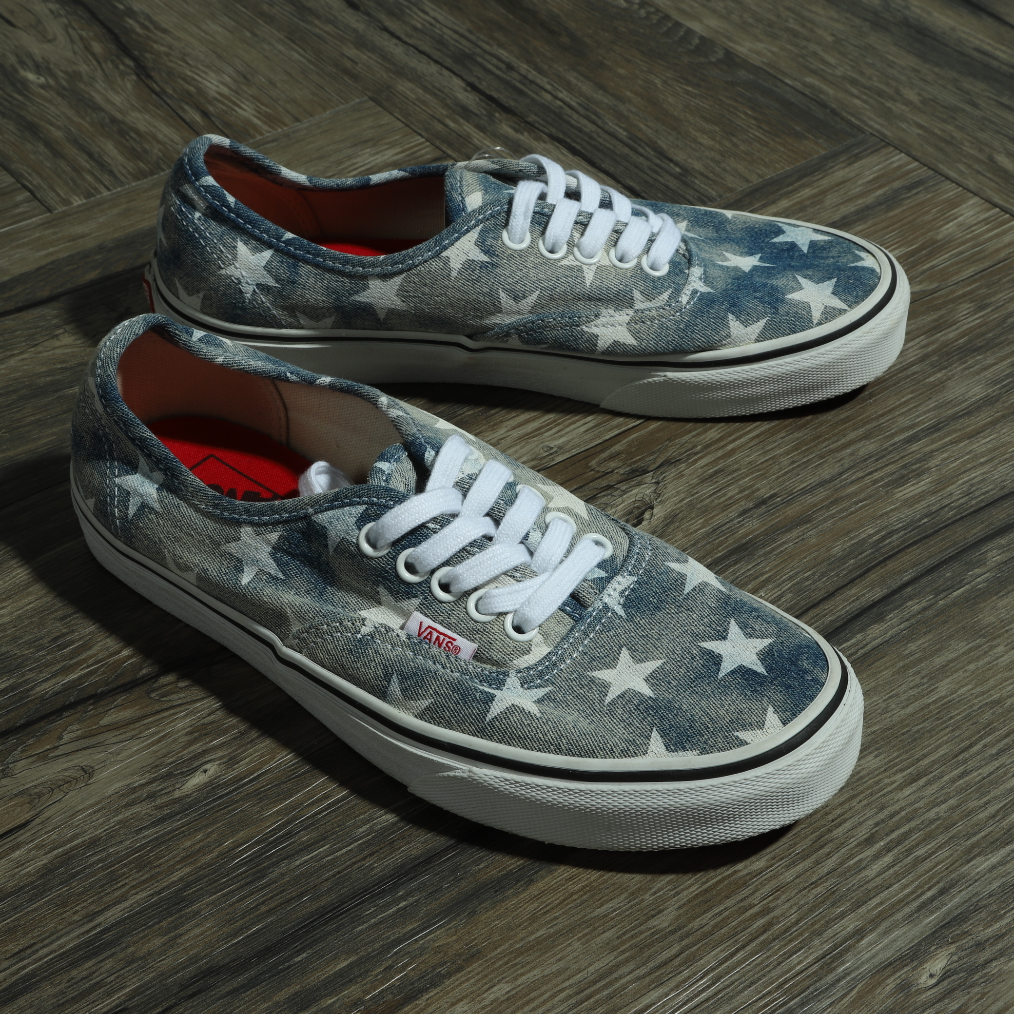 二手US7.5/25.5CM 無鞋盒 VANS AUTHENTIC STARS/BLUE 淺藍牛仔 星星 印花 休閒鞋【VN-0W4NDVD】J倉