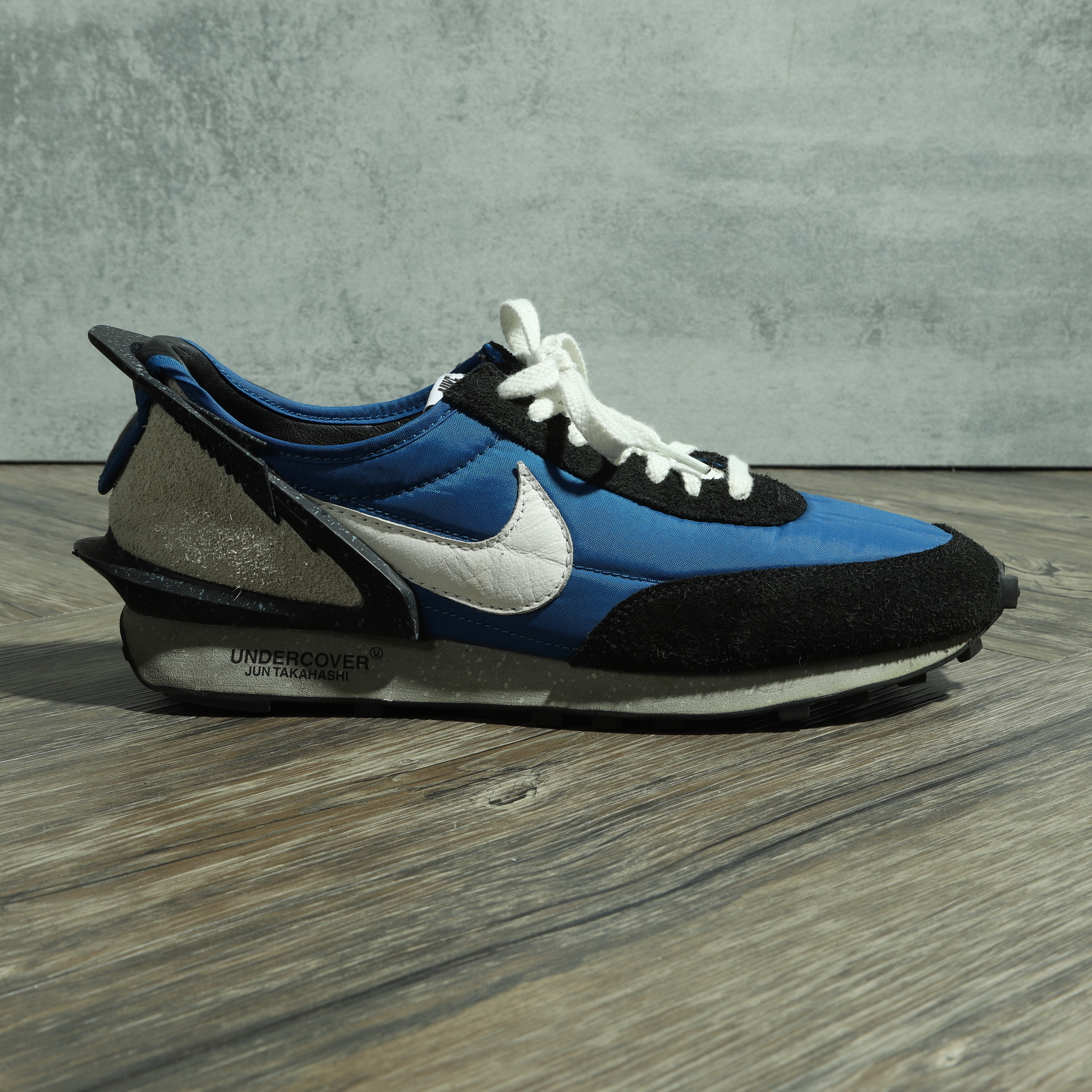 二手US10.5/28.5CM UNDERCOVER x NIKE DAYBREAK BLUE 藍黑 高橋盾 聯名 潑墨 復古 慢跑鞋【BV4594-400】J倉
