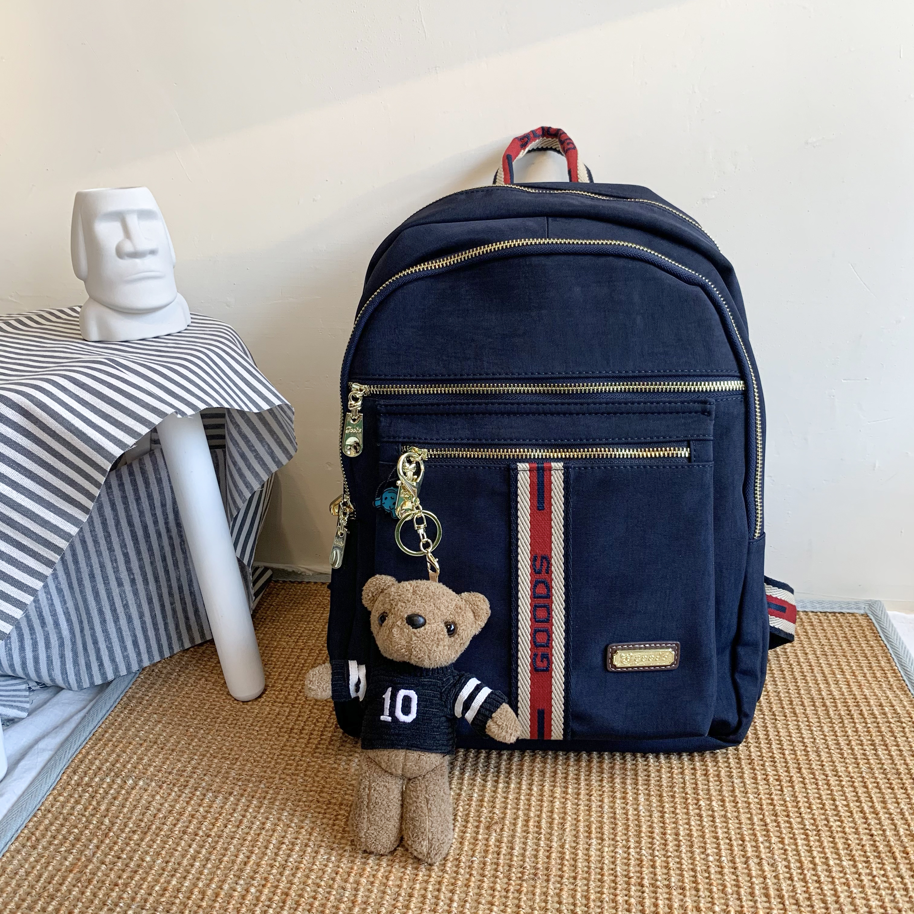 GOODS 織帶藍 丹寧運動風後背包 附小熊吊飾 #2694