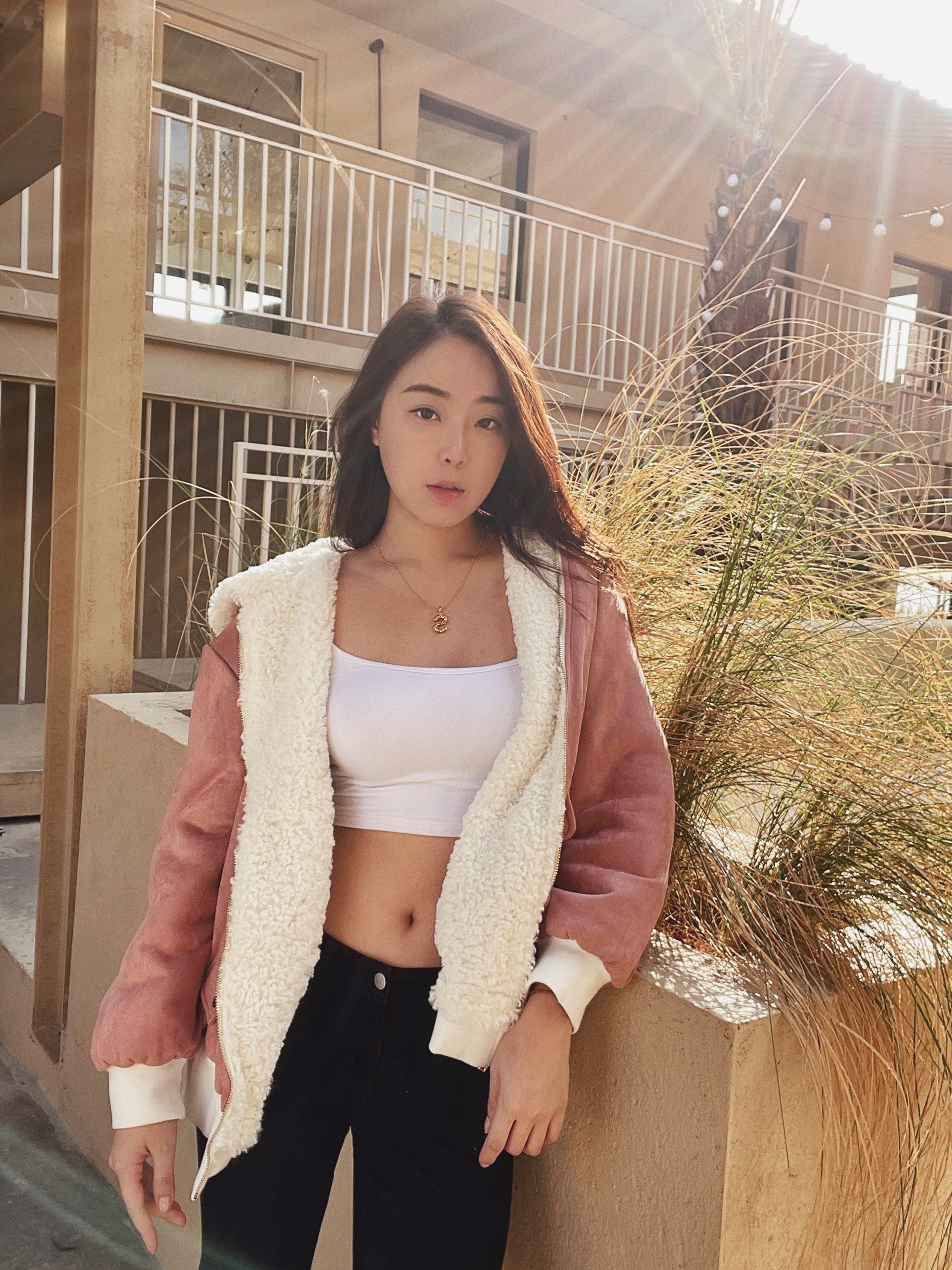 Sweet but psycho 雙面毛毛連帽外套