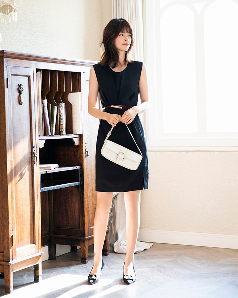 V領剪裁無袖雪紡洋裝 兩色