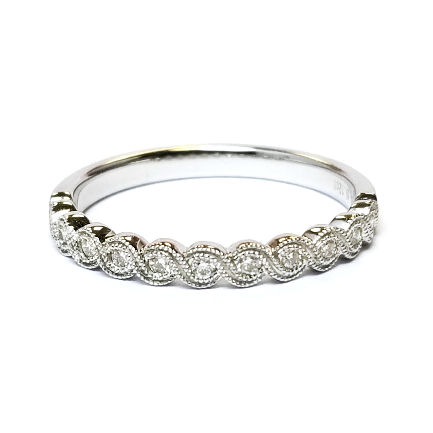 18K白金天然鑽石戒指