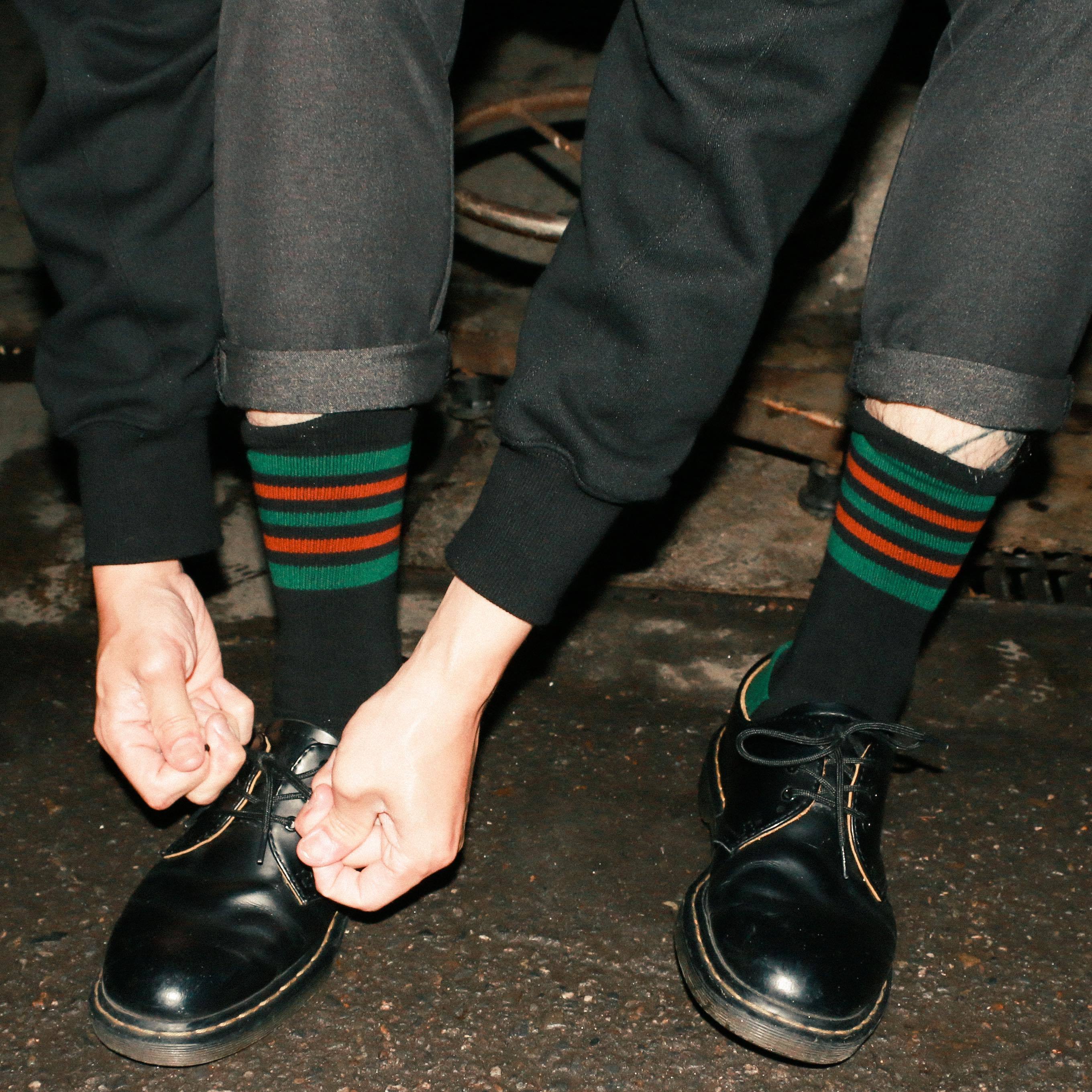 STRIPE_Black_BF200036