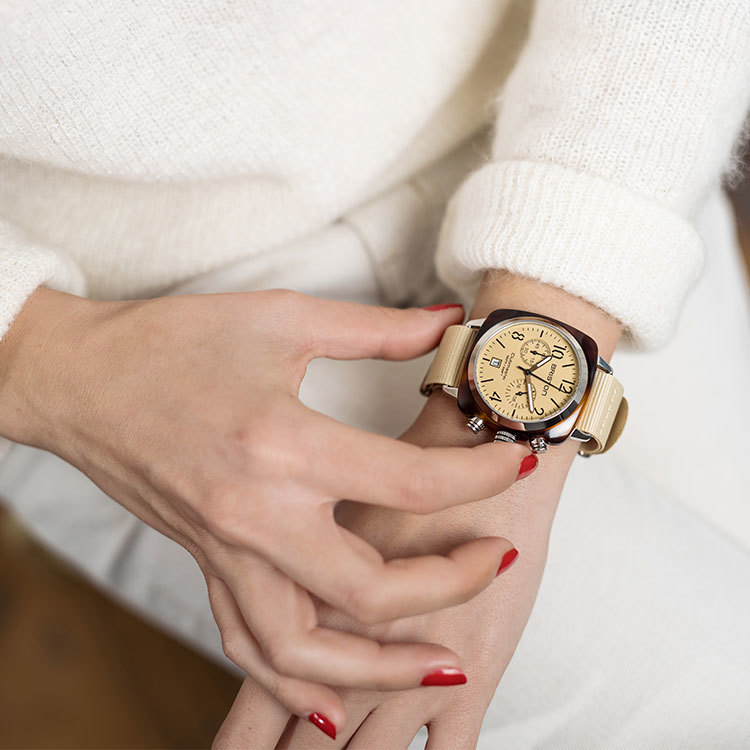 briston,briston錶,周冬雨,周冬雨綠,手錶,禮物,watch,母親節禮物,禮物