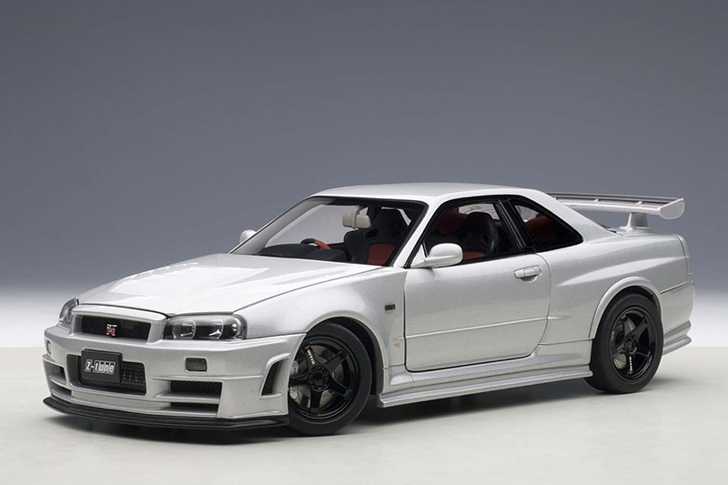1/18 AUTOART Nissan Skyline GT-R (R34) Z-Tune (Z-Tune Silver (77461)