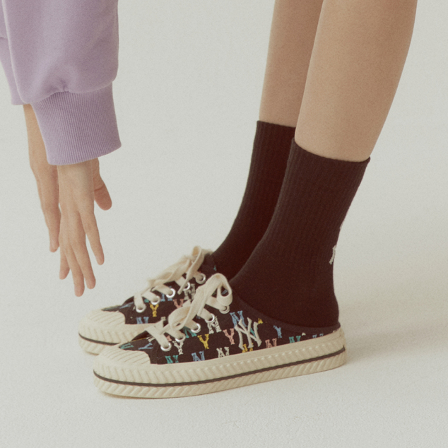 MLB 韓國代購 Playball Monogram 懶人鞋 (2 Colors)