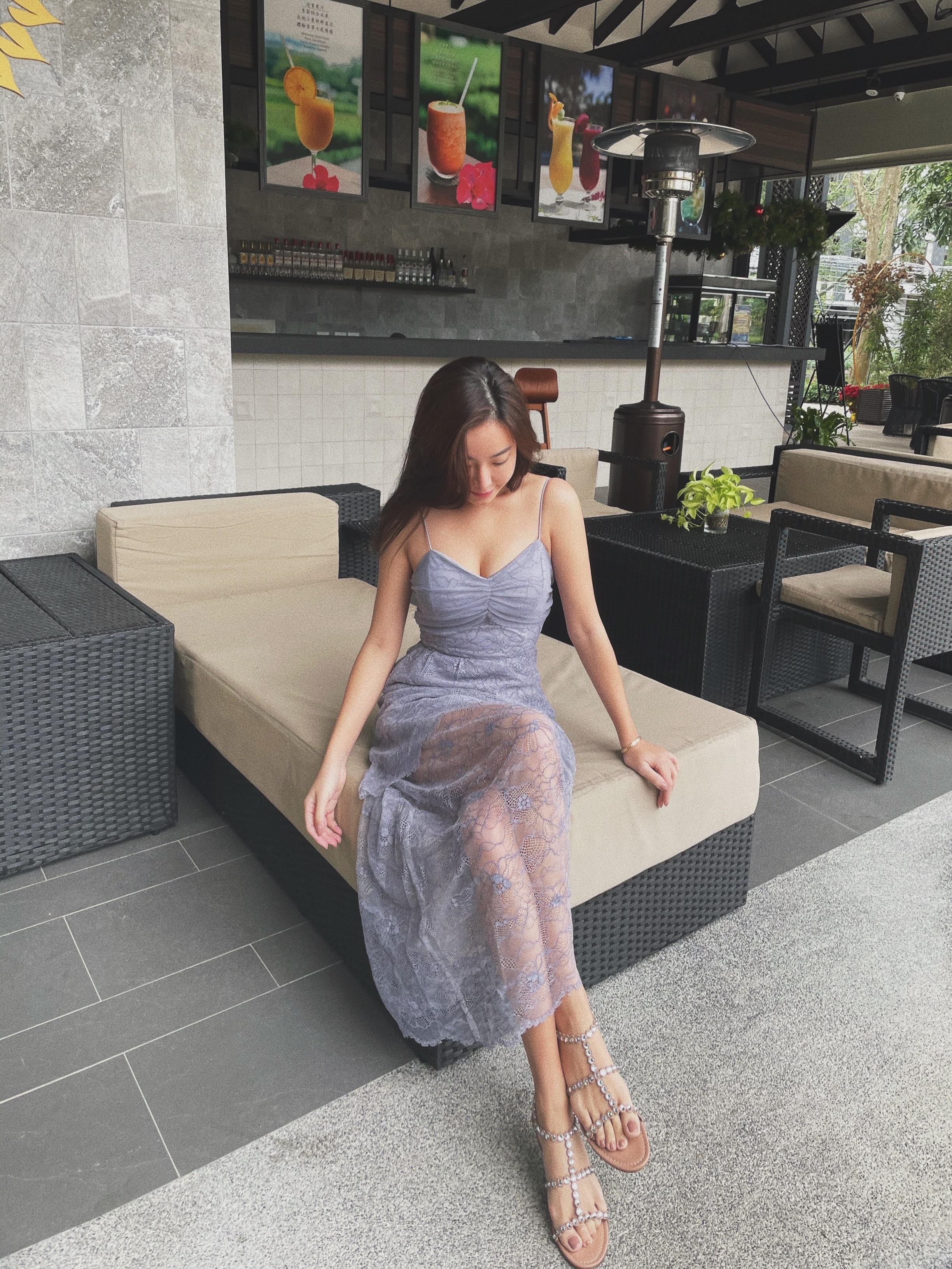 A little love 細肩帶蕾絲洋裝