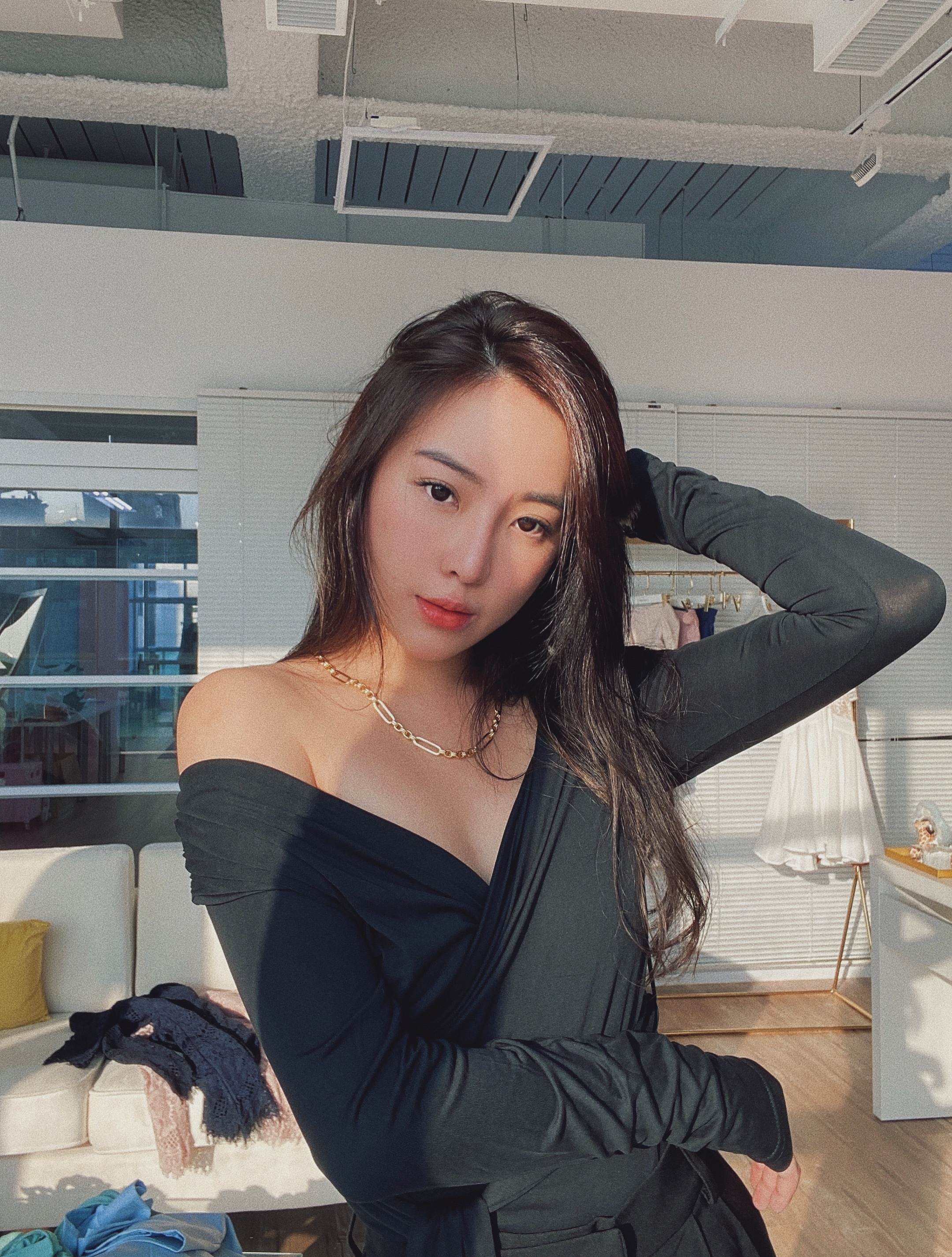 Fall outfits 秋季穿搭 V領交疊綁帶上衣