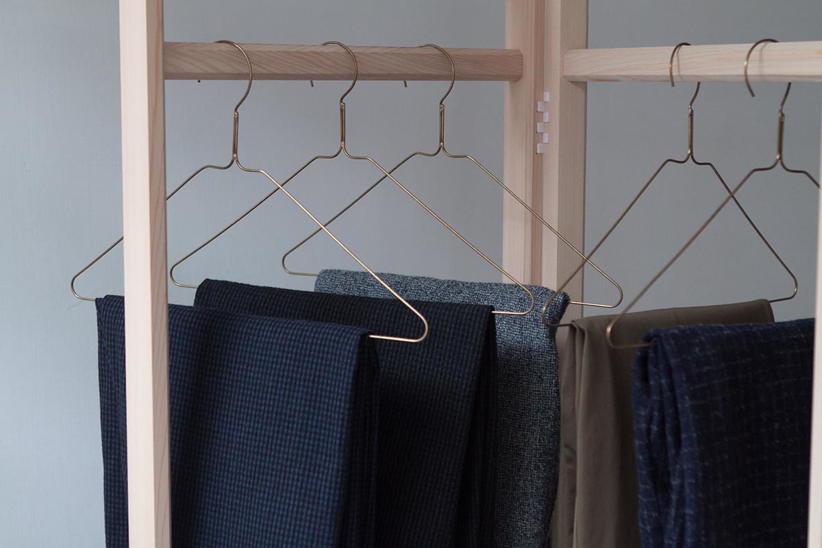 fog-襯衫金屬衣架
