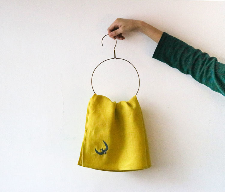 fog-圍巾金屬衣架