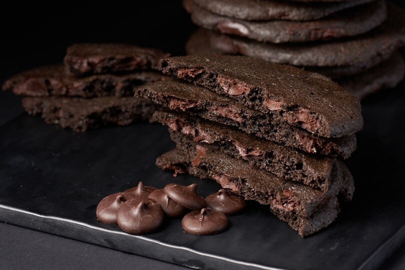 Black Cocoa & 70 Chocolate Chip Cookies