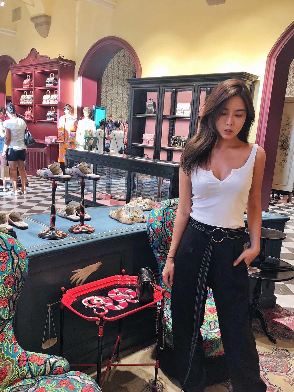 Do everything 誰都能逆天長腿 撞色縫線直筒長褲