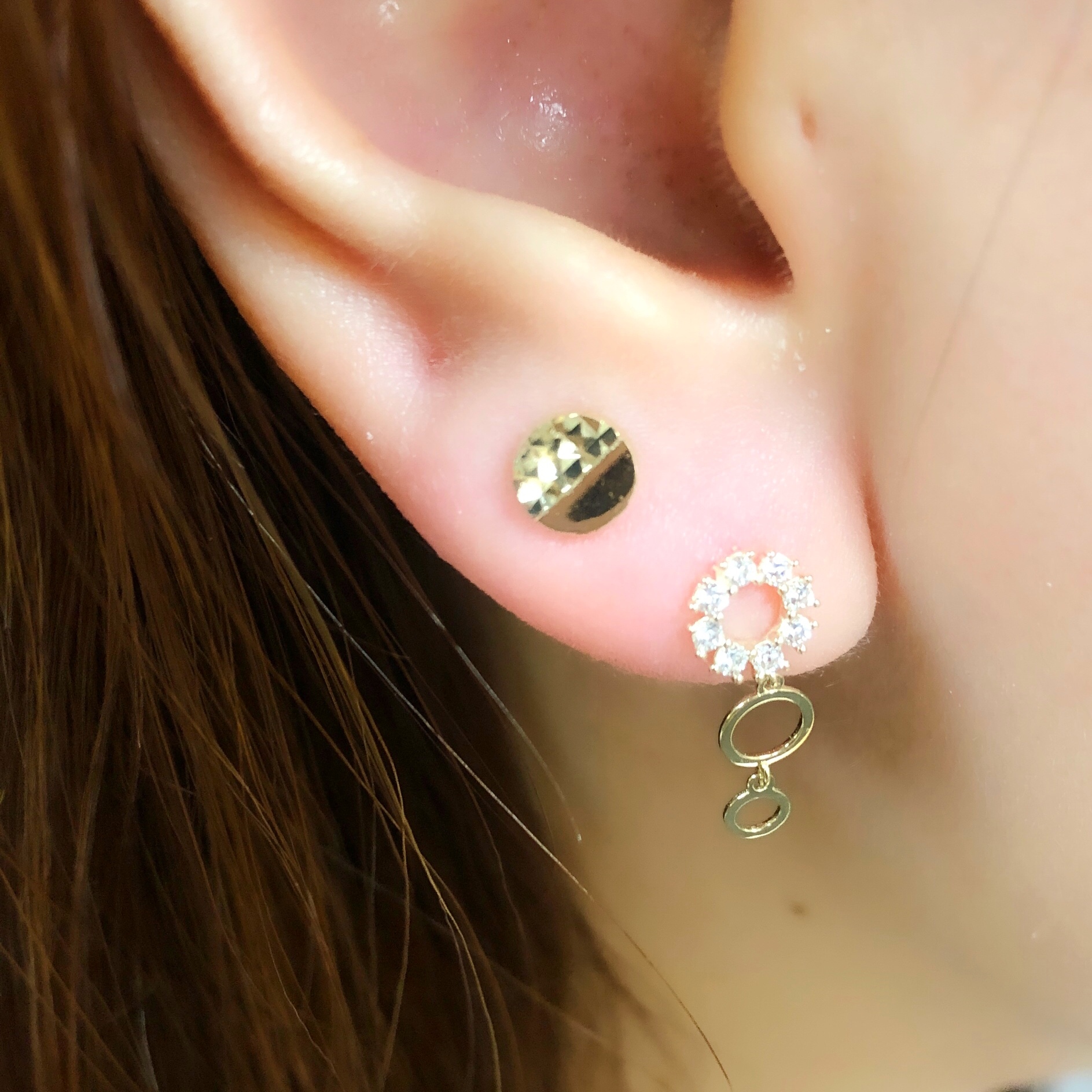 10K/半切割圓形耳環