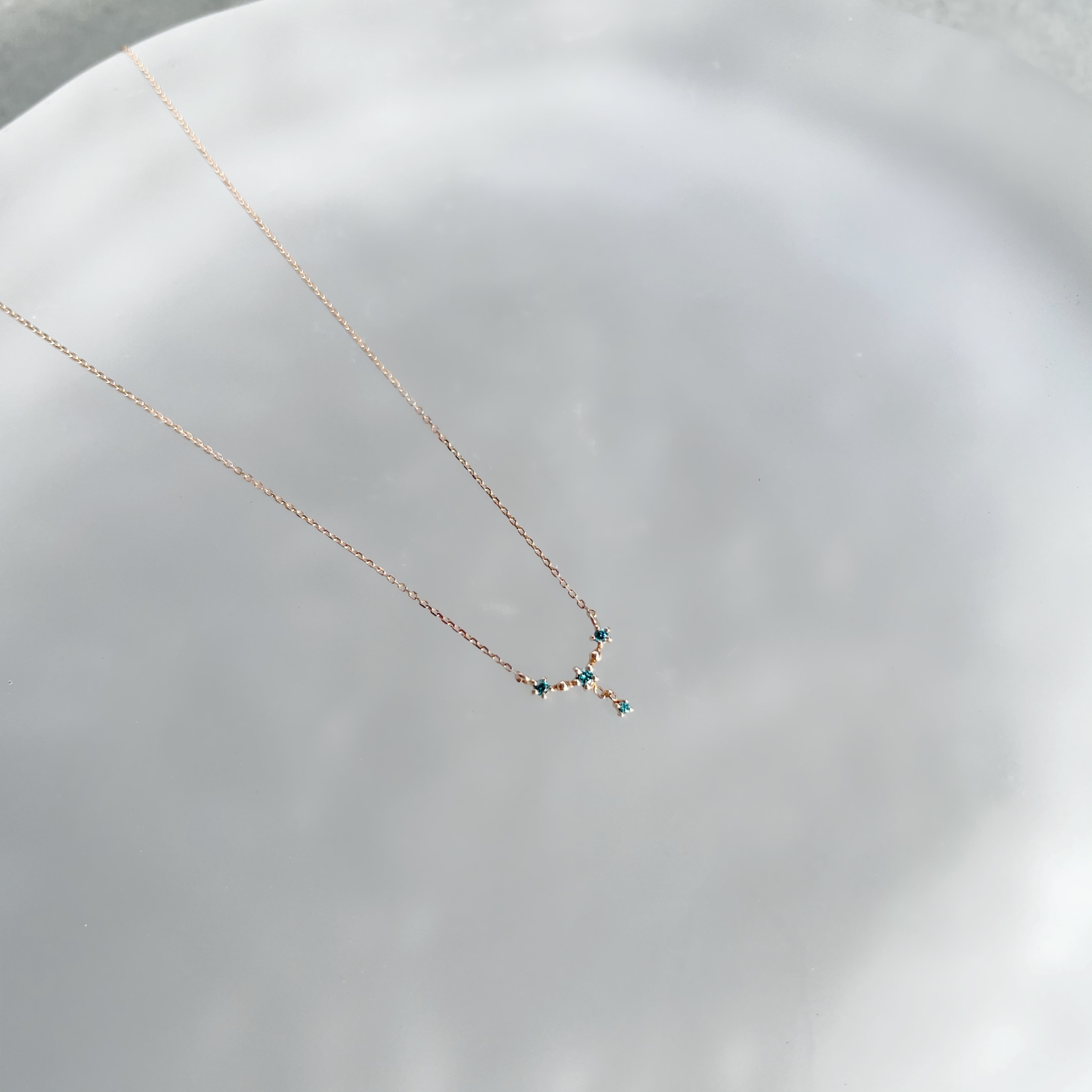 14K Stardust藍鑽鎖骨鏈