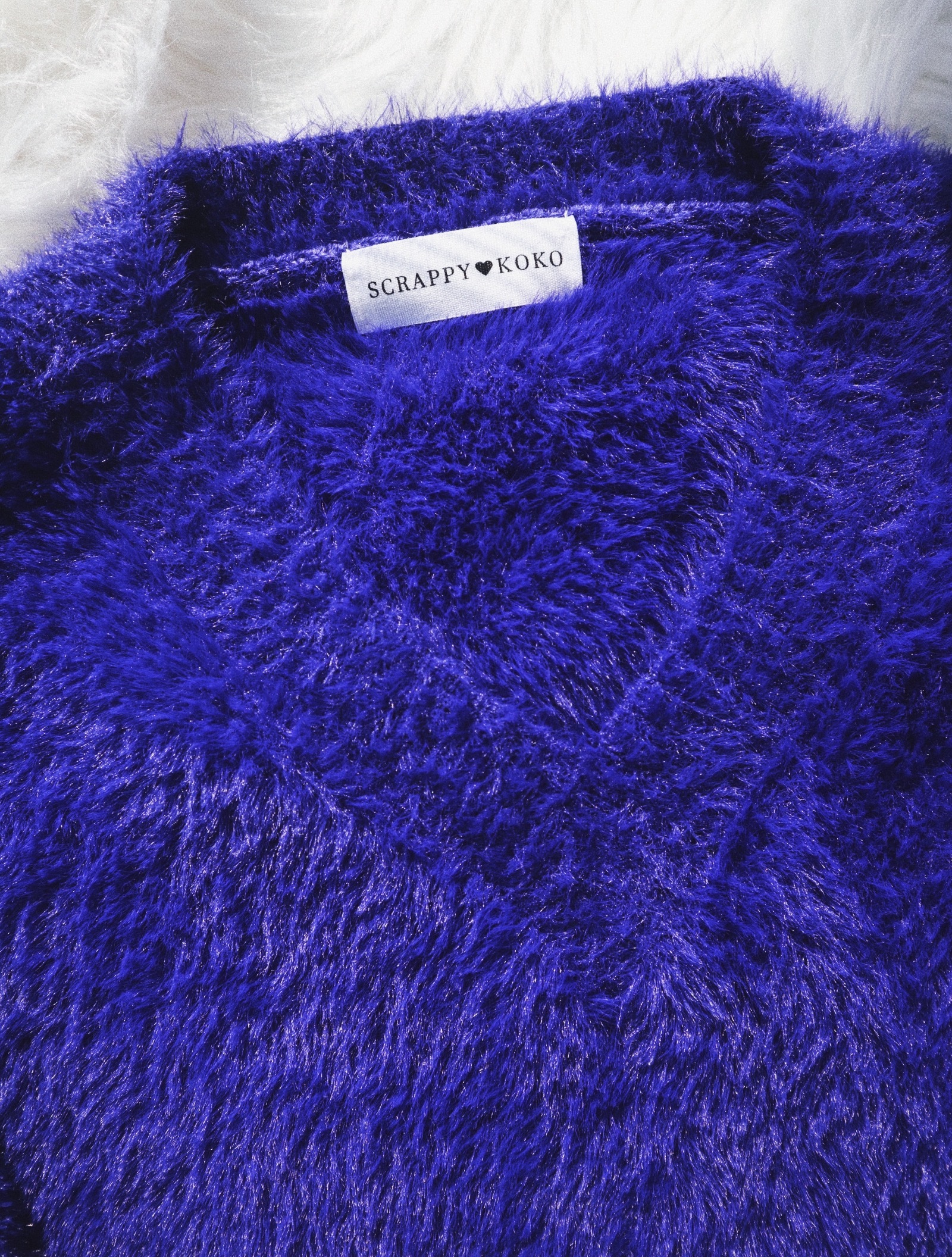 Sapphire 高質感水貂絨V領上衣