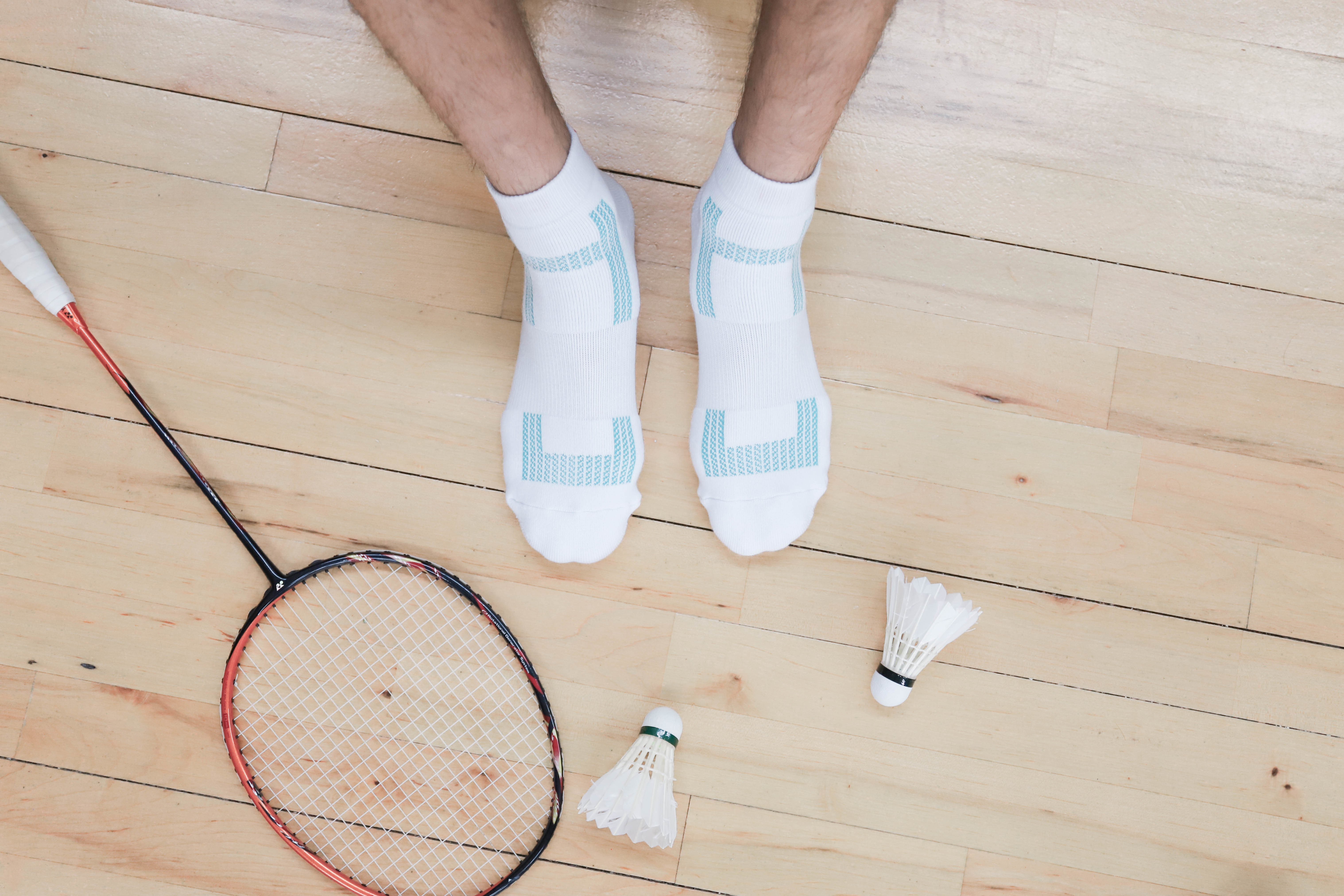 OH9黑狗兄運動襪耐磨羽球襪