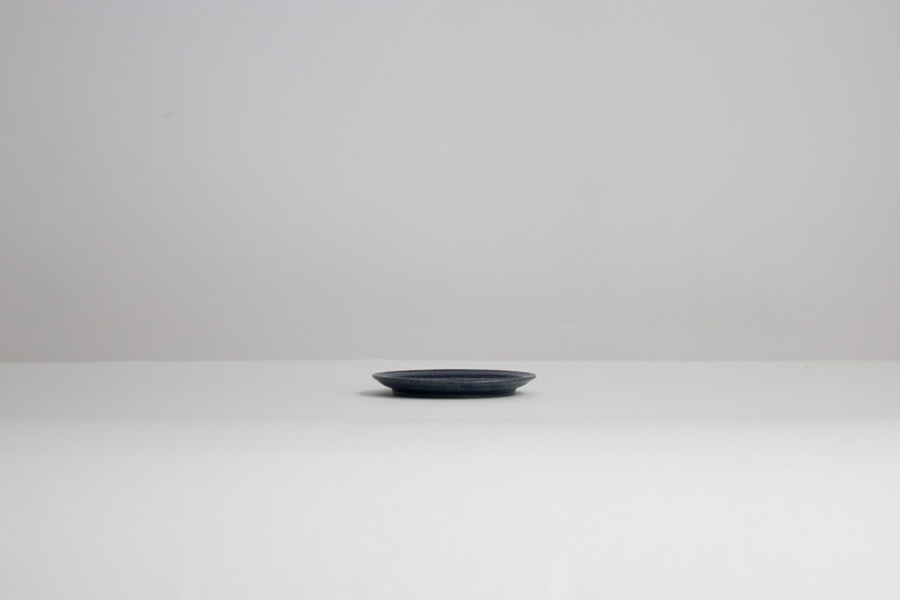 青人窯-豆皿    灰るり 釉 (藍)