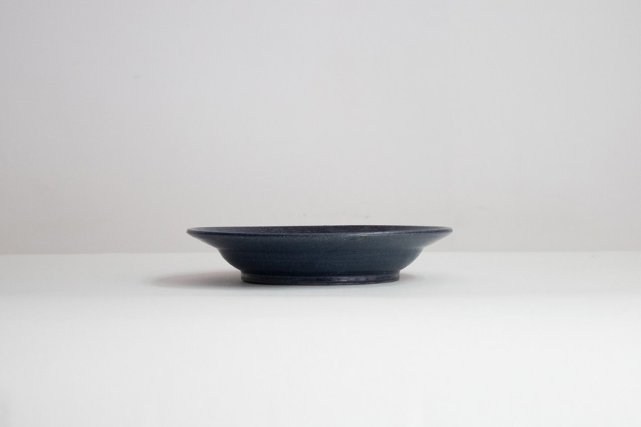 青人窯-湯邊皿   灰るり 釉 (藍)