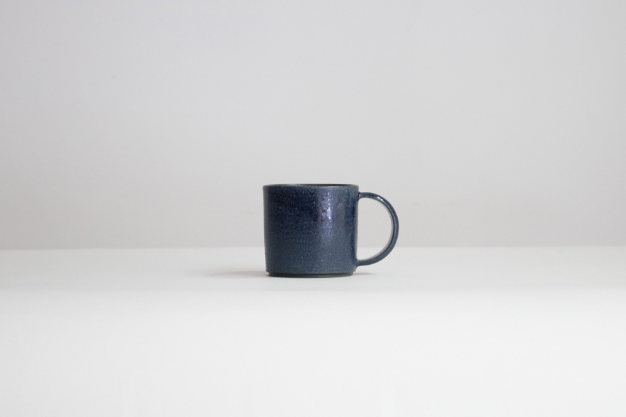 青人窯-咖啡杯   灰るり 釉 (藍)