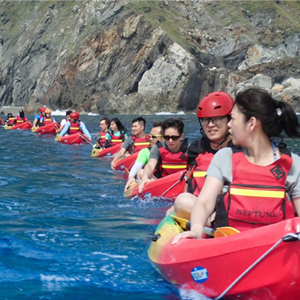 【宜蘭】東澳海蝕洞烏岩角獨木舟(回程動力艇)