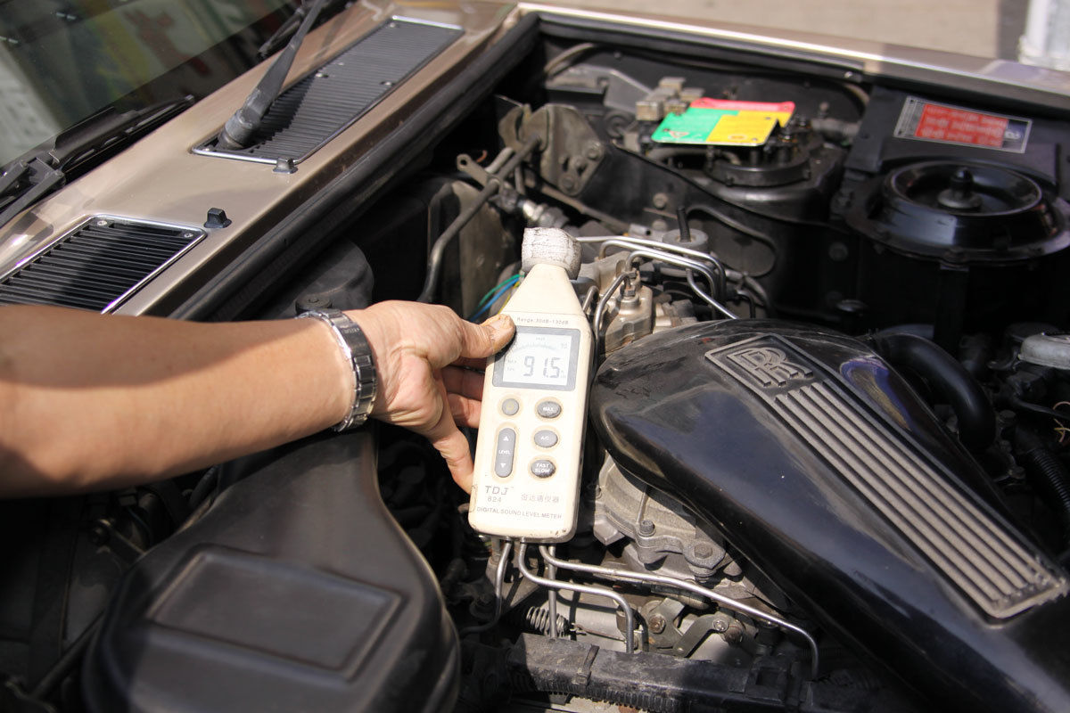 rolls-royce silver spur II engine restorer noise test before 91.5 db