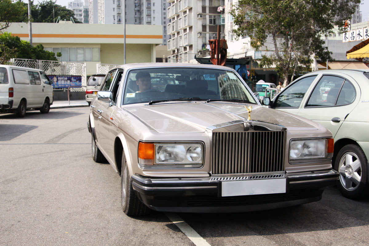 rolls-royce silver spur II hong kong yuen long beige